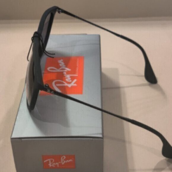 NEW Ray-Ban Aviators  sunglasses Erika RB4171 POLARIZED main image 6